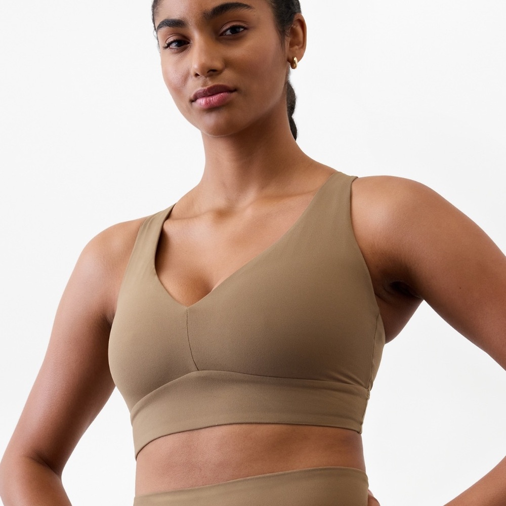 Seamless Tan Sports Bra